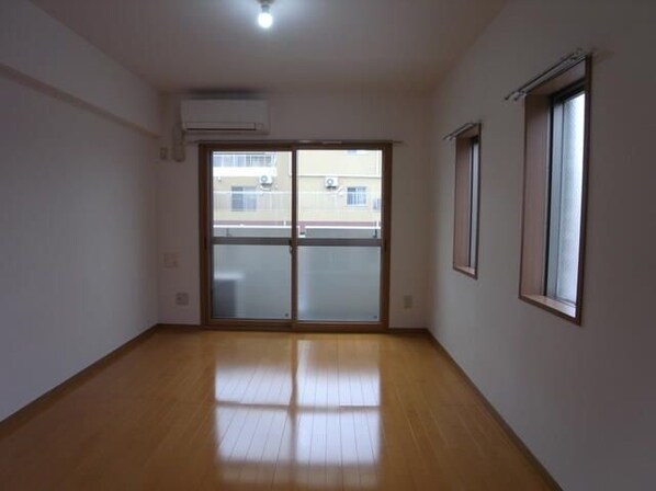 ウイングウエストの物件内観写真